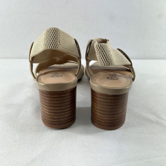 Bella Vita Jodi Stretch Sandals Natural size 10 M - Picture 6 of 8